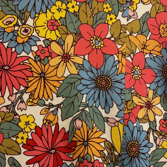 🌿5/$25 First Love by Lovelyn Groovy Doleman Top - Picture 8 of 11